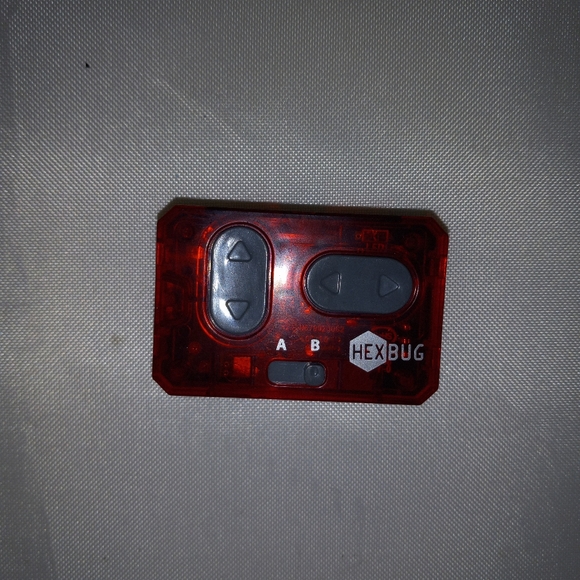 Hex Bug WORM (Red) Micro Robotic Creatures RC Remote Control IFI EUC - Picture 2 of 6